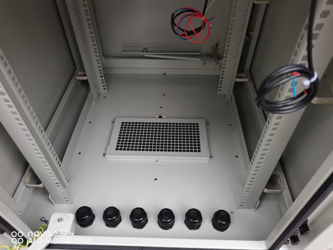 Climate Control Racks 19 Inch Rack Outdoor Equipment Enclosure 17U Height Temperature ...