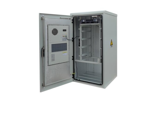 Integrated Telecom Base Station Cabinet Pole Mounted Outdoor Telecommunication Equipments