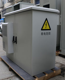 Two Compartment 24U Outdoor Wall Mounted Cabinet , Outdoor Telecom Enclosure With Heat Exchanger