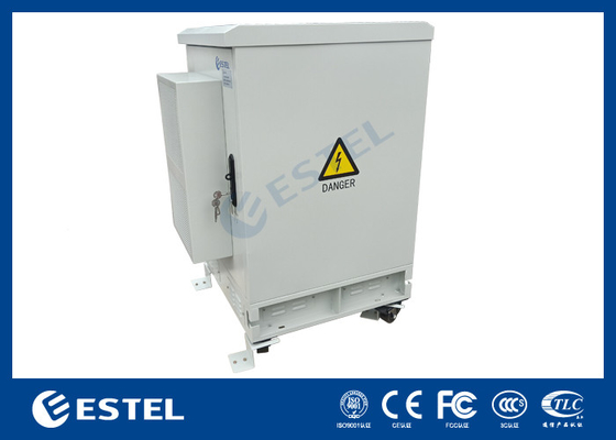 19inch 15U Outdoor Telecom Cabinet With AC , Four Wheels Weatherproof Data Cabinet