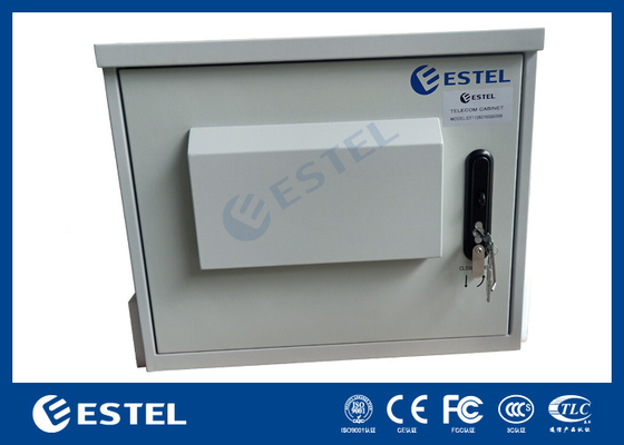 19 Inch 9U Internal Dimension Outdoor Telecom Cabinet With Two AC220V 50Hz Fans ET6060500A-9U